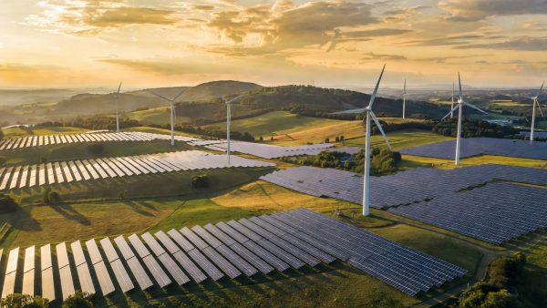 EU Green Deal Under Pressure: How Europe Is Accelerating Clean Energy Policy Amid Geopolitical Turmoil