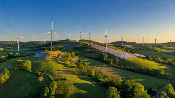 EU Locks In 90% Emissions Cut by 2040: What It Means for Business, Finance, and Citizens