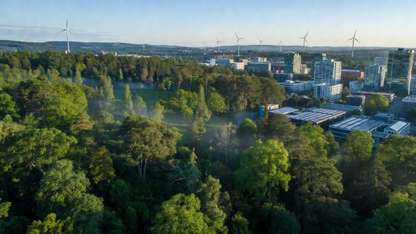 EU Locks In 90% Emissions Cut by 2040: What It Means for Business, Finance, and the Planet